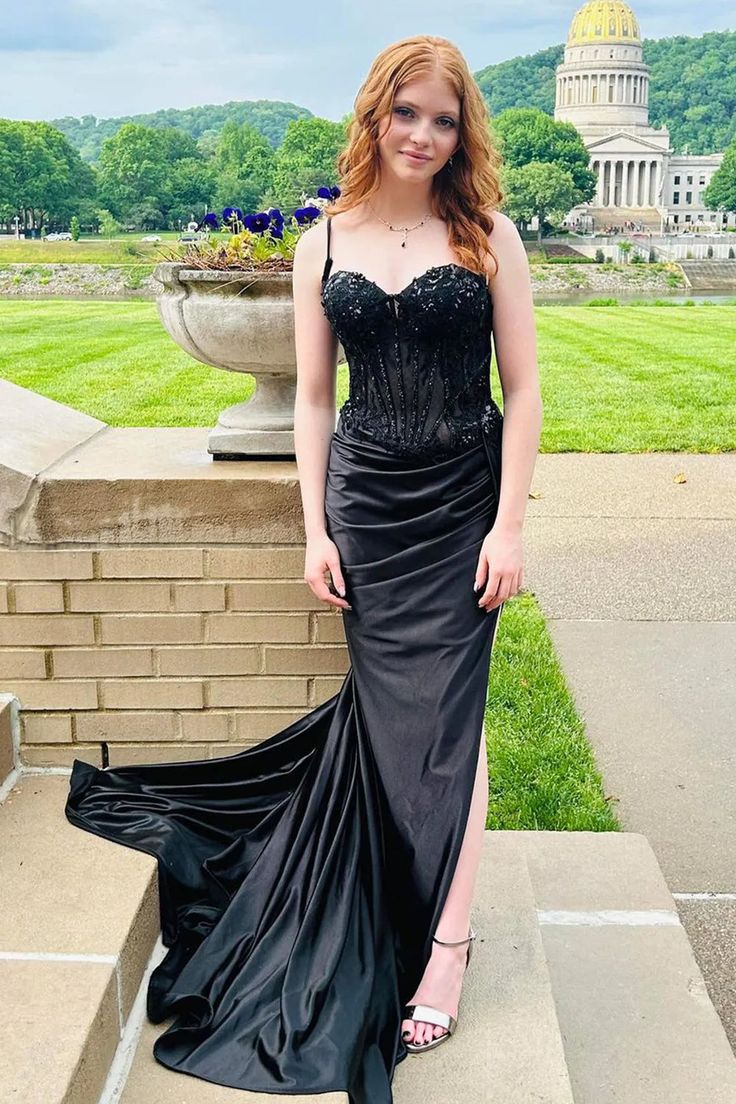 Spaghetti Straps Appliques Satin High Slit Party Prom Formal Evening Dress