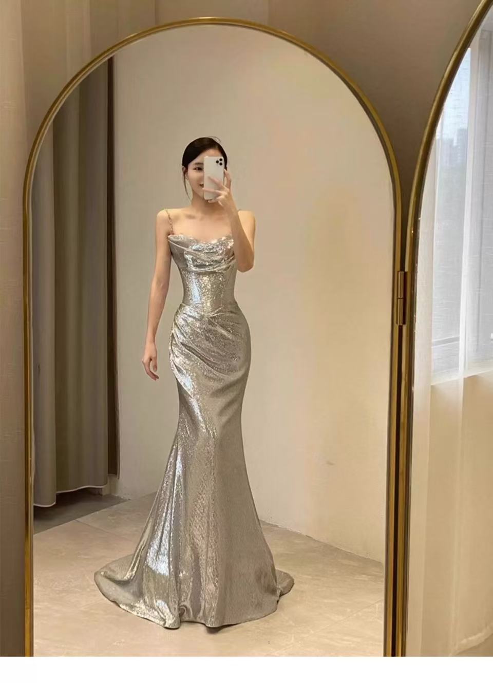 Elegant Mermaid Siver Sequin Prom Dress Sleeveless Evening Party Dress