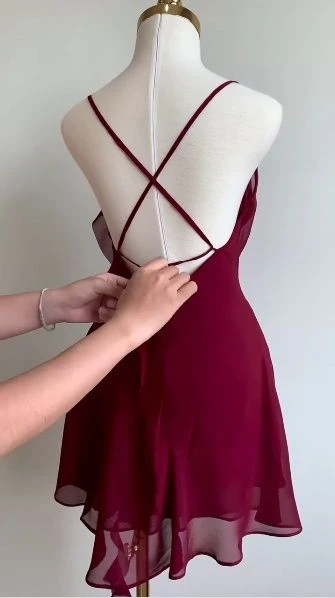 Pretty Burgundy Chiffon Short Cocktail Dress Homecoming Dress
