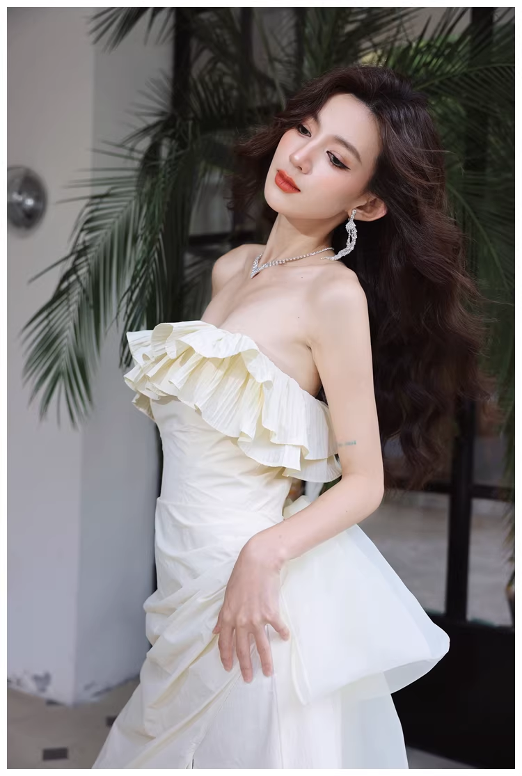 Elegant Beige Strapless Satin Pleated Mermaid Slit Long Evening Dress Birthday Party Dress With Bow