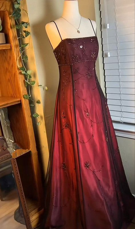 Unique Spaghetti Straps Burgundy Tulle Beaded Evening DressLong Prom Dress