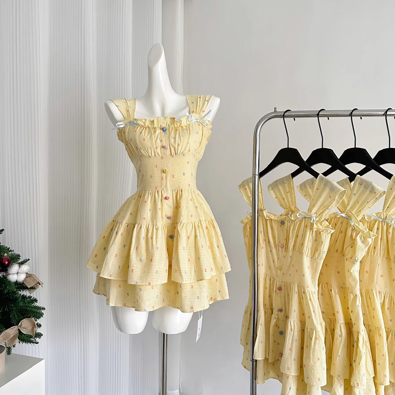 Cute A line Strapless Sleeveless Yellow Floral Holiday Dresses Beach Dress Birthday Outfits
