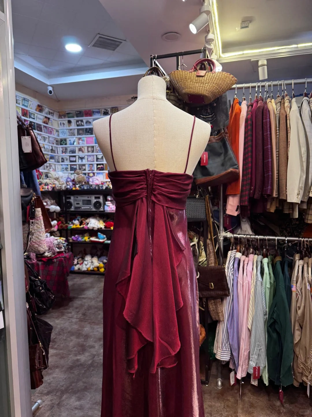 Vintage Burgundy Spaghetti Strap Halter Neck Satin Long Prom Dress Evening Dress