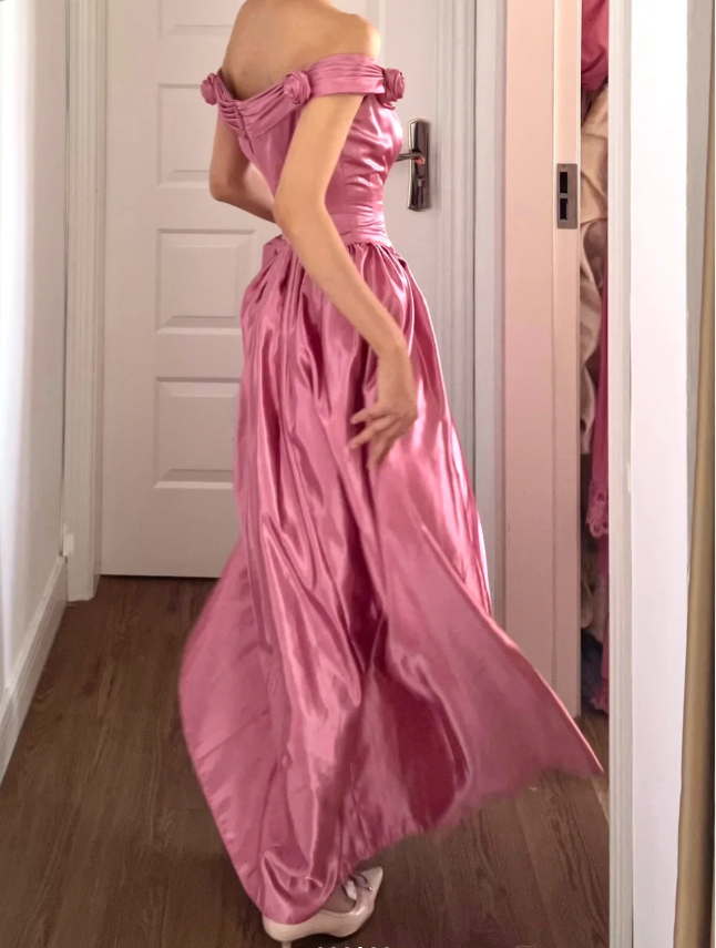 Retro Sweet Pink A-line 3D Floral Off-Shoulder Satin Long Prom Dress Evening Dress