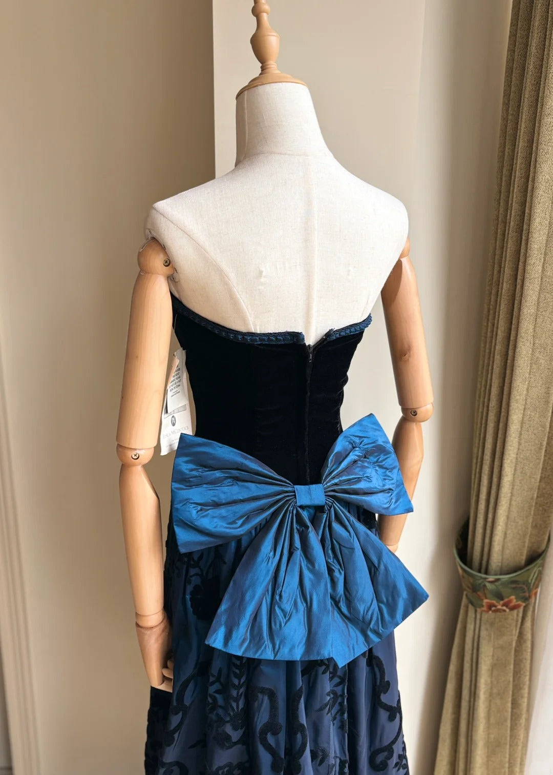 Retro Blue And Black A-line Strapless Bow Jacquard Velvet Long Prom Dress Evening Dress