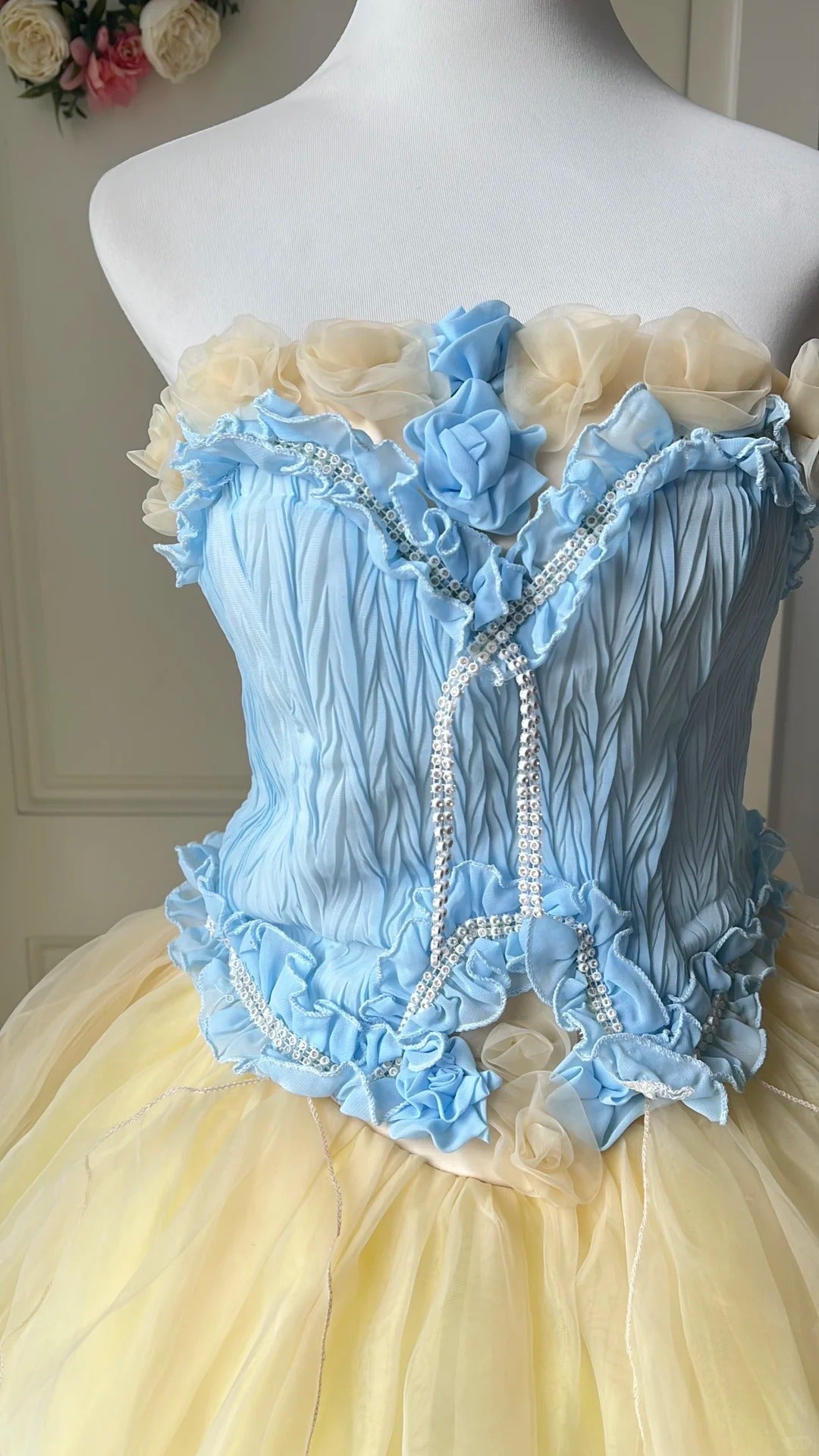 Dreamy Blue and Yellow Color-blocked Strapless Tulle Ball Gown Evening Dress Sweet 16 Dress