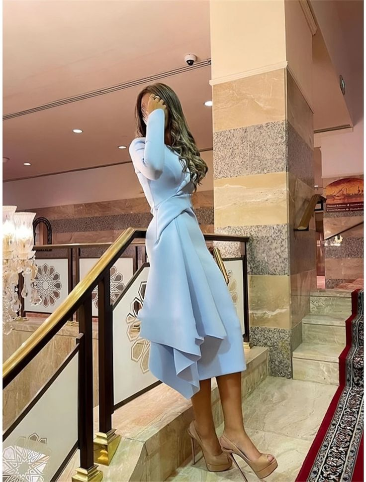 Sheath / Column Cocktail Dresses Elegant Midi-length Party Dress