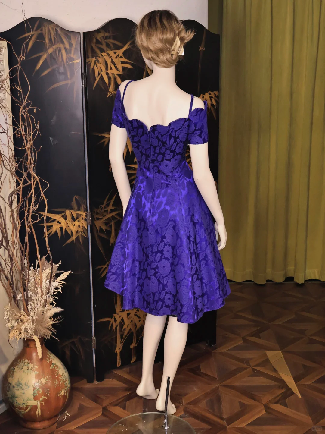 Vintage Purple Satin Floral Print A Line Homecoming Dress Off Shoulder Short Birthday Outfits