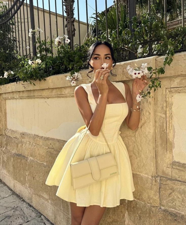 Sleeveless High-Waist Mini Dress Homecoming Dress Short Party Dress