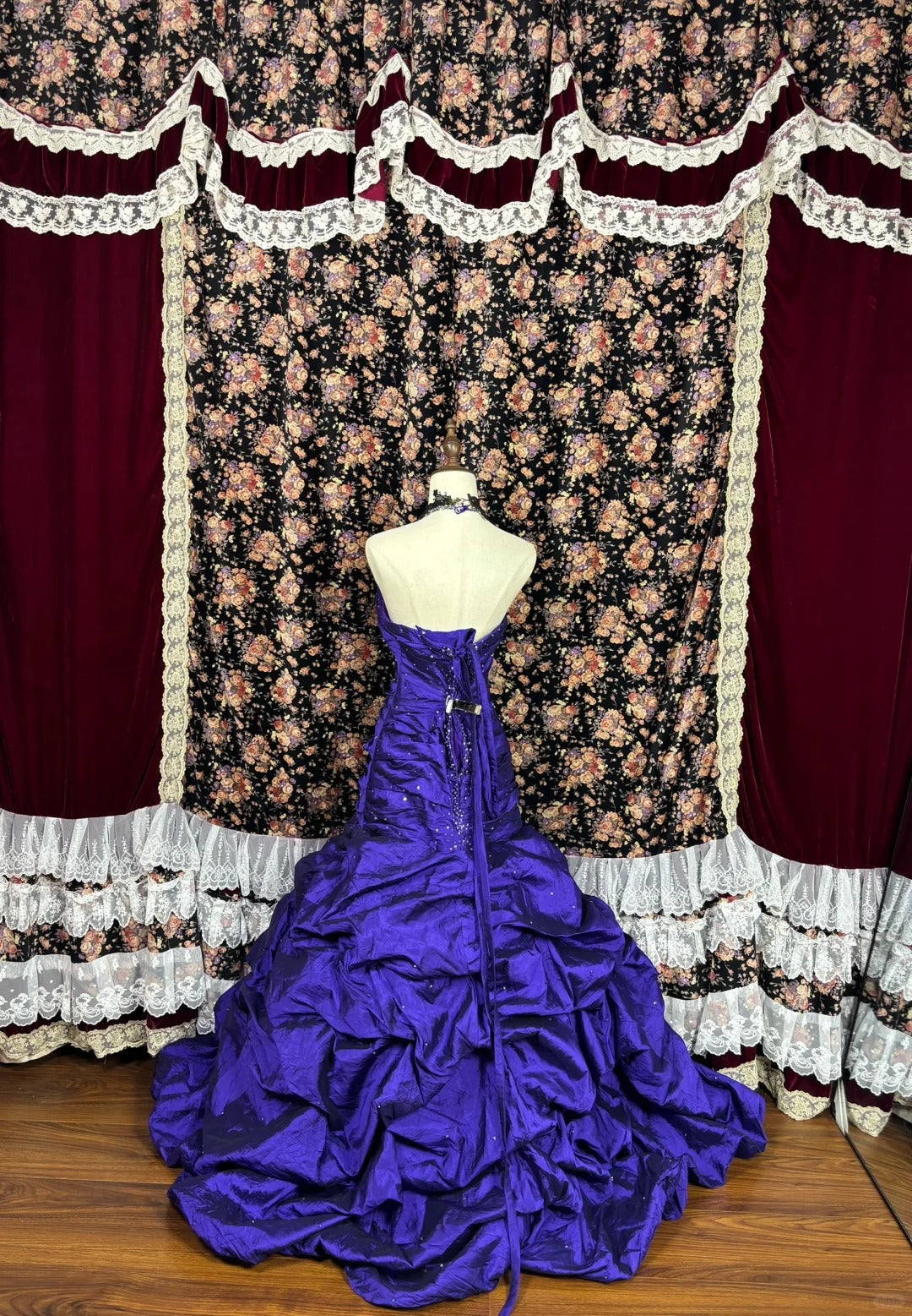 A Line Royal Blue Evening Dress Elegant Sleeveless Prom Dress