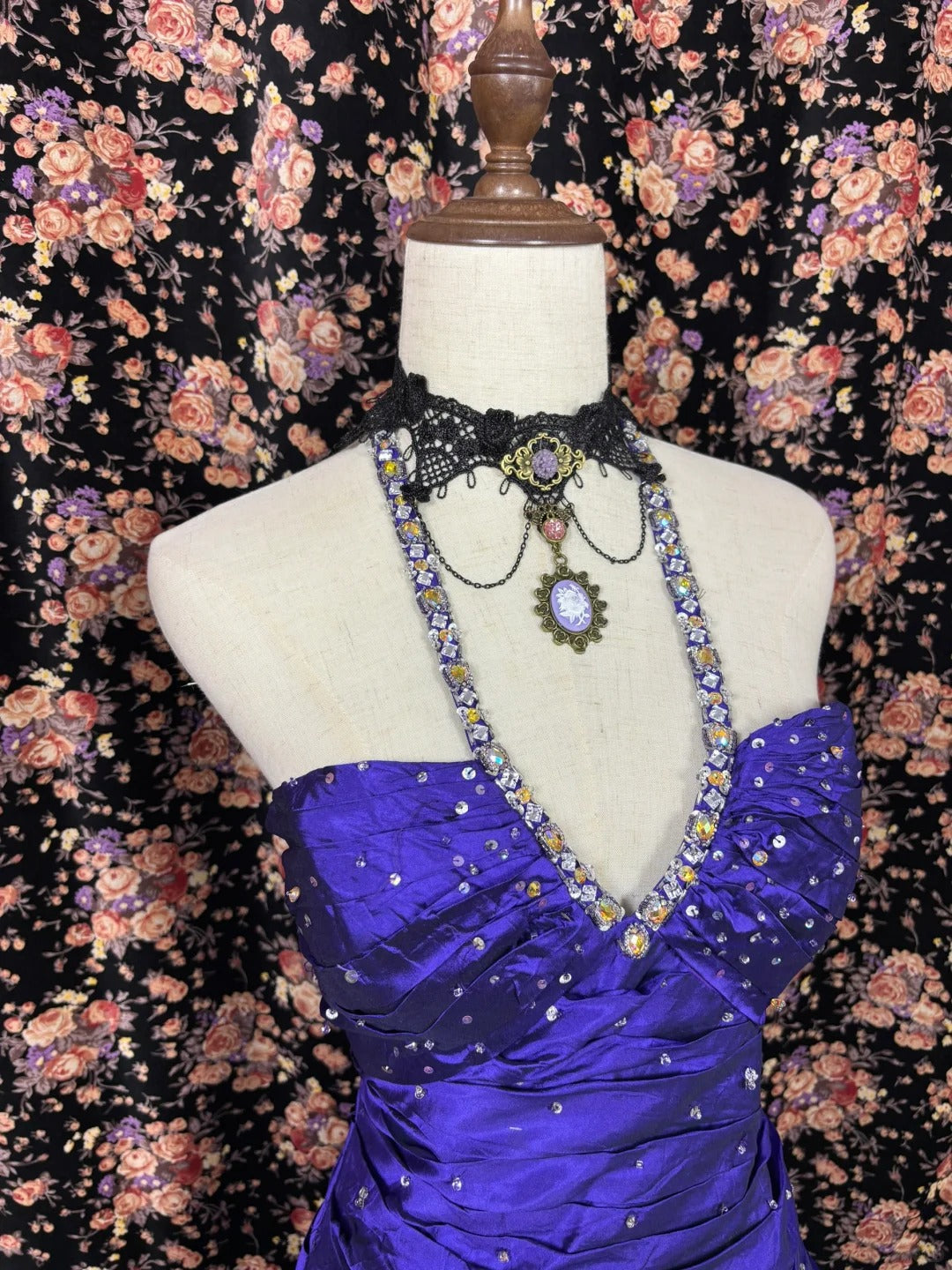 A Line Royal Blue Evening Dress Elegant Sleeveless Prom Dress