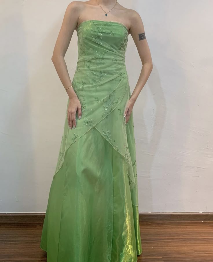Green Strapless A-Line Long Prom Dress Evening Party Dresses