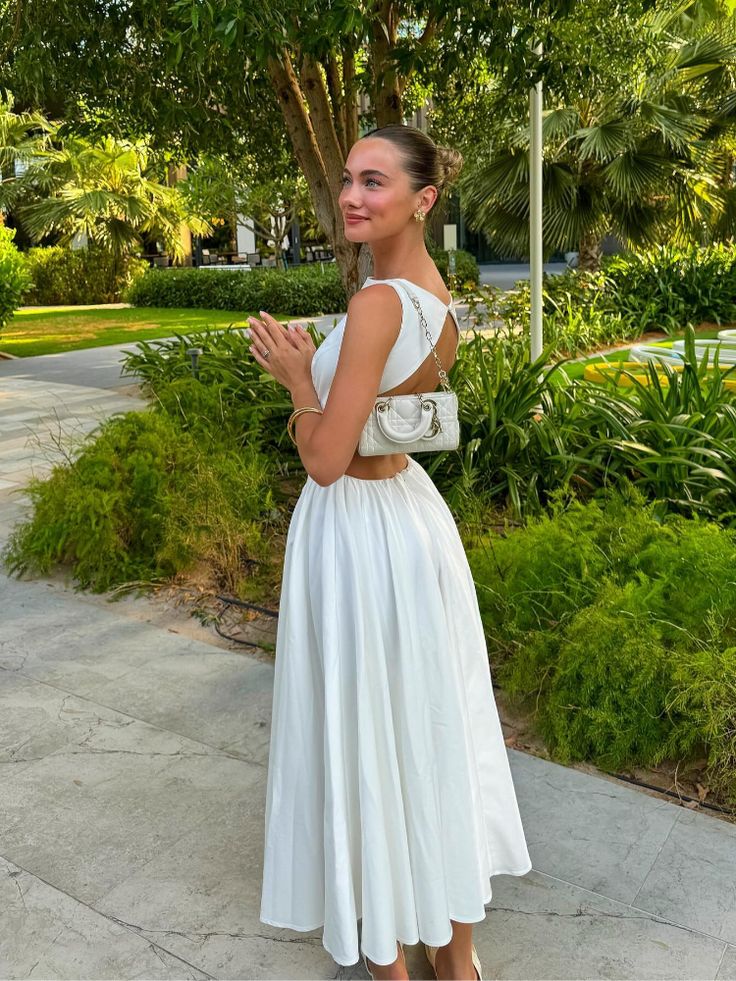 Women's White Backless Long Dress Elegant Sleeveless O-Neck Fashion Party Holiday Dress
