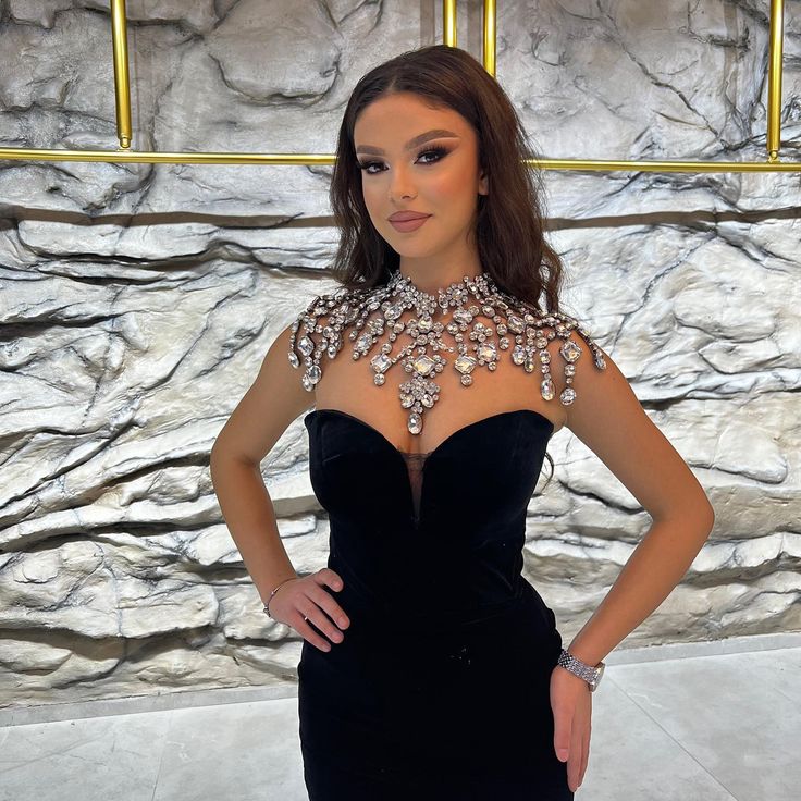 NEW ARRIVAL BLACK ANKLE-LENGTH V-NECK SLEEVELESS MERMAID PROM DRESSES