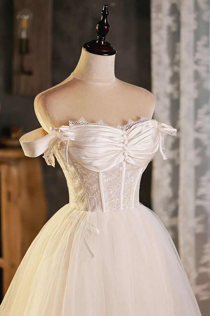 A-Line Tulle Short Prom Dress, Cute Off the Shoulder Party Dresses