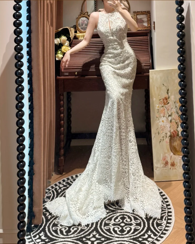Retro Lace Sleeveless Mermaid Long Wedding Dress White Bridal Dresses