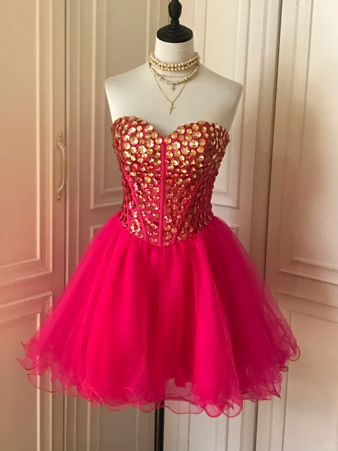 Gorgeous Strapless Red Tulle Beaded Formal Birthday Outfits Homecoming Dress