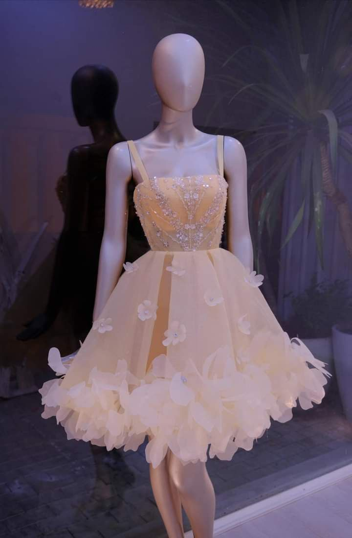 Elegant Spaghetti Straps Yellow tulle Sequin Appliques A Line Princess Birthday Outfits Formal Homecoming Dress