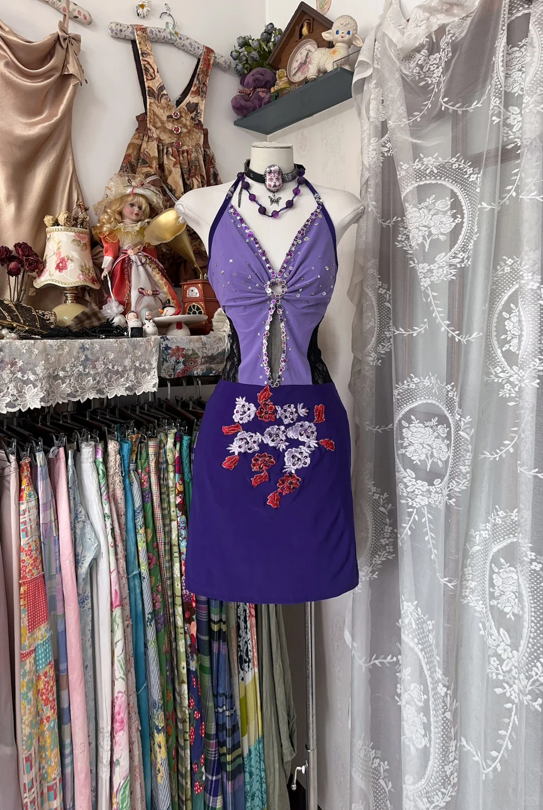 Vintage Purple Halter Beaded Sheath Short Cocktail Dress Homecoming Dress Backless Birthday Outfits