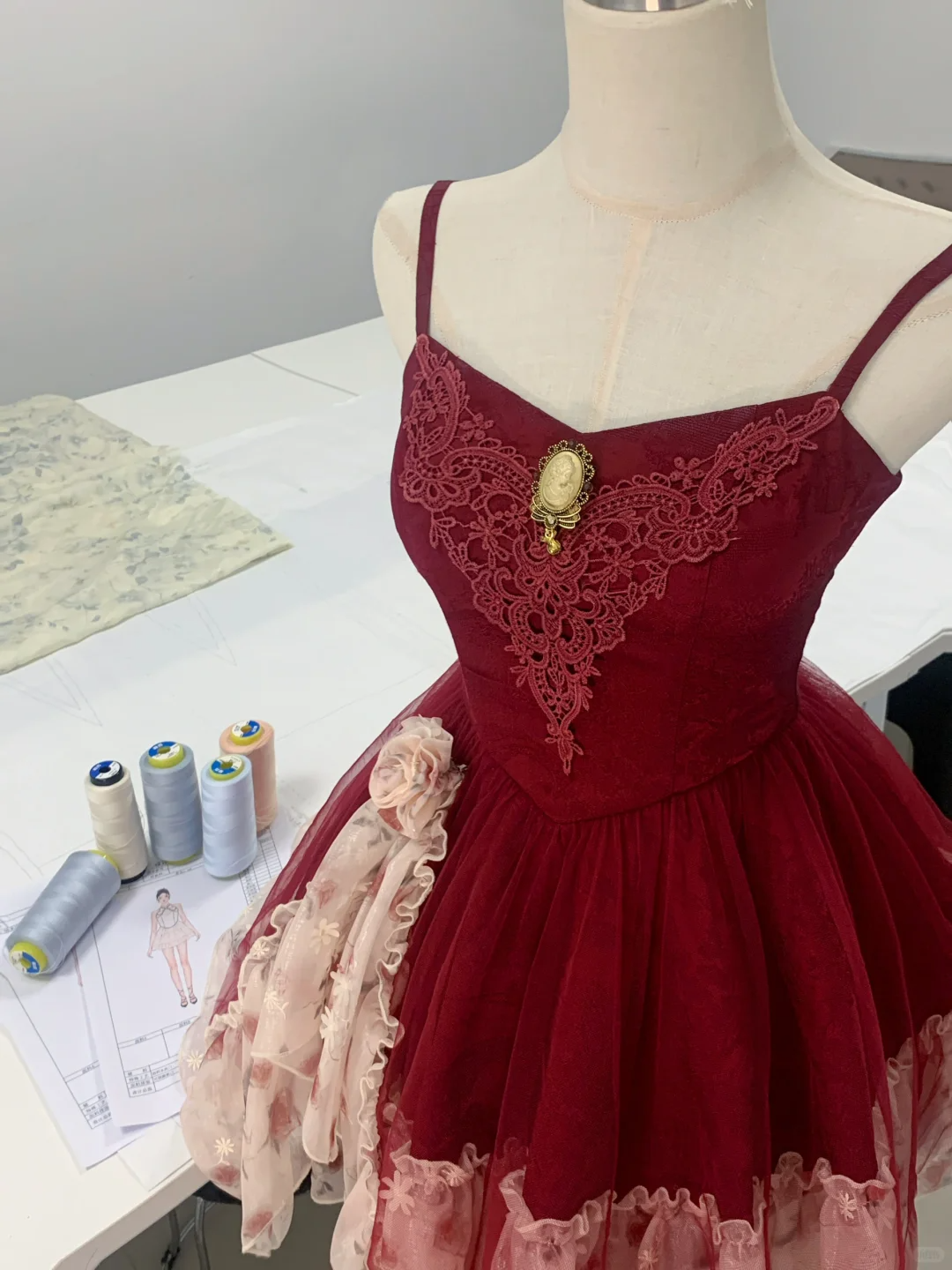 Pretty Red Spaghetti Straps Satin Tulle Short Birthday Outfits 6th Grade Homecoming Dress