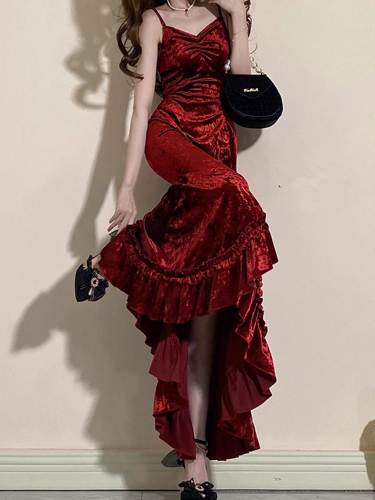 Vintage Mermaid Irregular Ruffled Spaghetti Straps Women's Burgundy Birthday Outfits Party Dresses