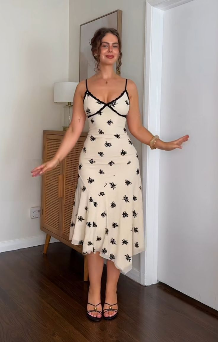 Elegant Lace Asymmetrical Slim Cami Floral Prom Dress