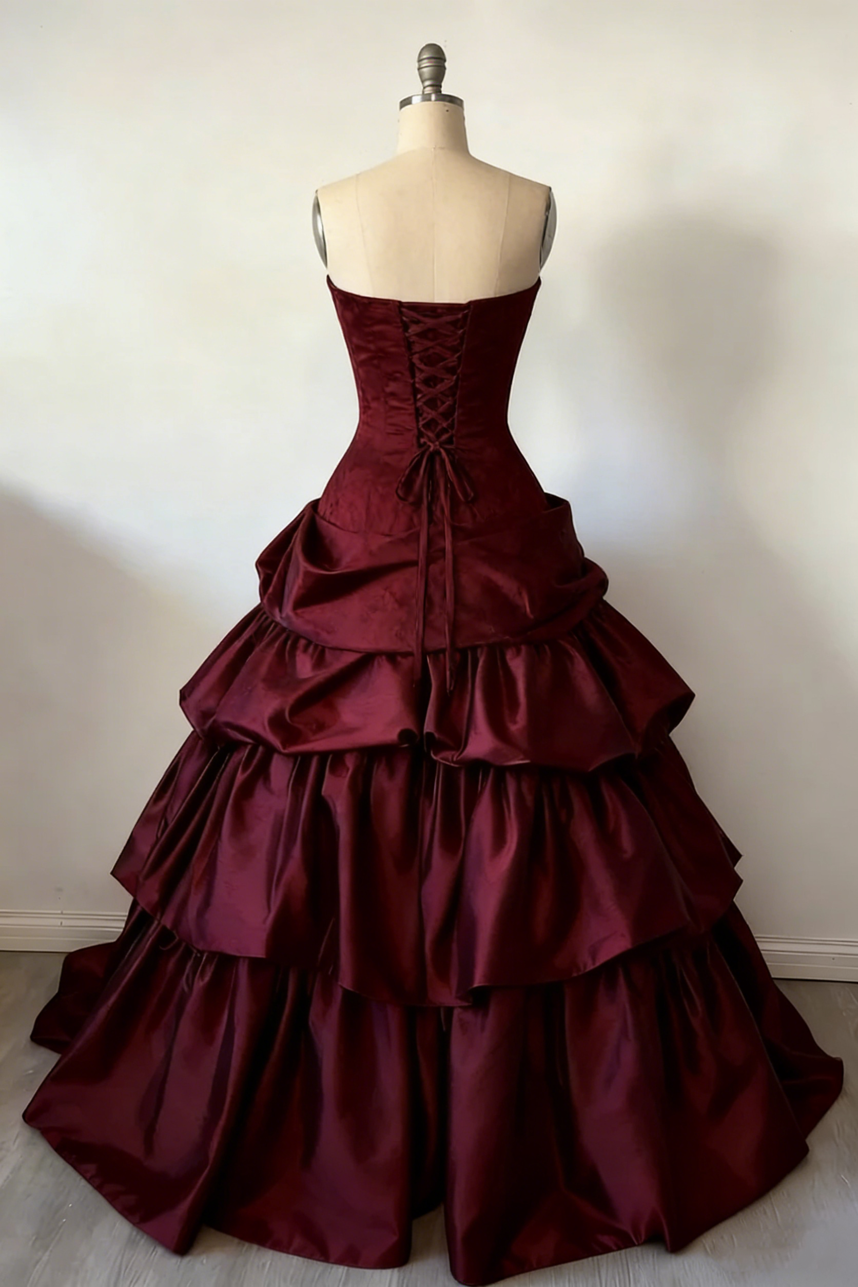 Fashion Strapless Ball Gown Burgundy Satin Layered Long Party Dress Evening Gown
