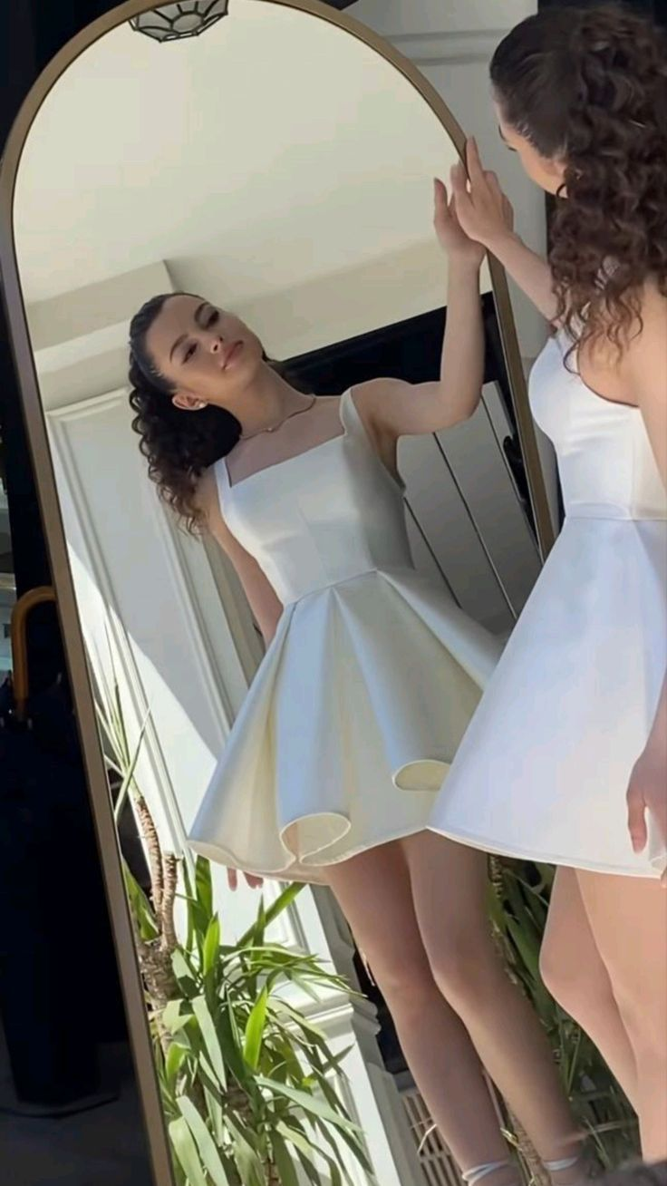 Simple White A Line Satin Homecoming Mini Party Dress