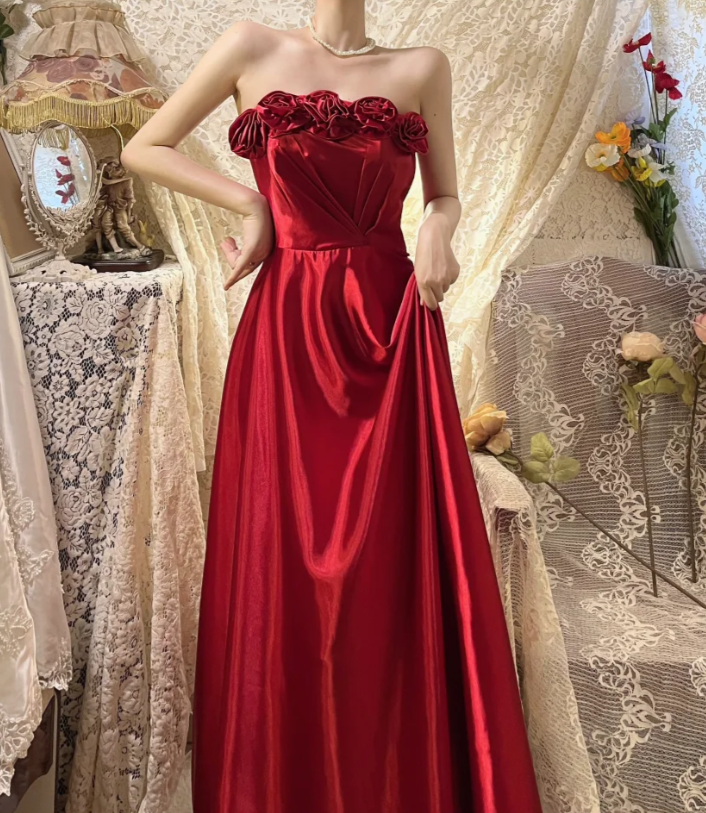 Fashion Red Strapless Satin A Line Long Wedding Guest dress Formal Evening Gown With 3D Flowers