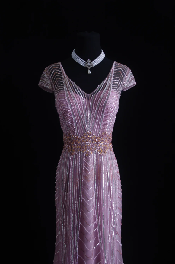 Gorgeous Pink V Neck Tulle Sequin Beaded Mermaid Evening Dress Prom Gown