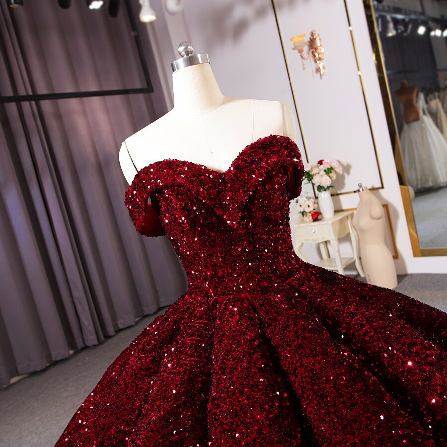 Burgundy Quinceanera Dress Off The Shoulder Sequins Ball Gown Sweet 16 Dress