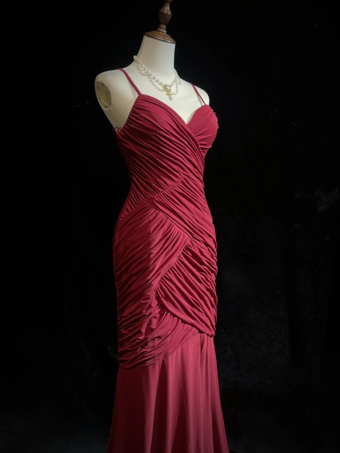Classy Spaghetti Straps Burgundy Satin Pleated Mermaid Long Party Evening Dress
