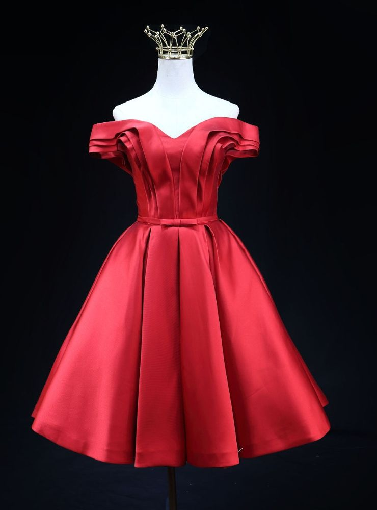 Vintage Burgundy Satin Off the Shoulder Pleats Short Graduation Homecoming Dress Birthday Outfits