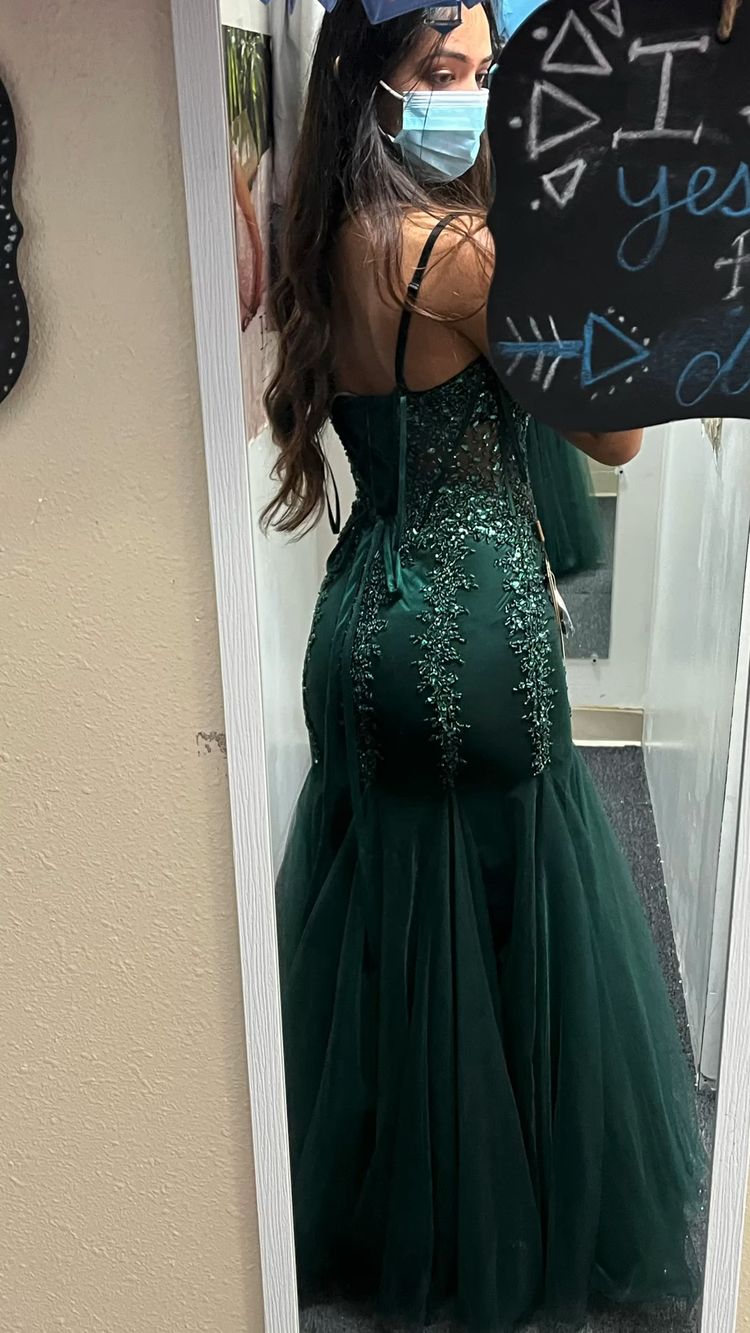 Elegant Green Mermaid Prom Dress Charming Evening Dress
