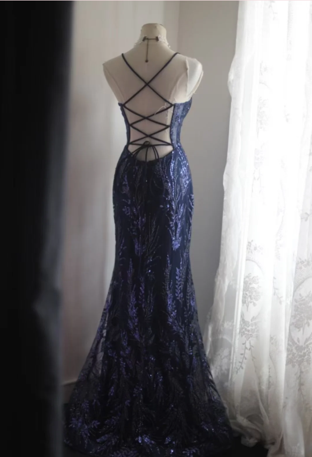 Luxurious Spaghetti Straps Tulle Sequin Mermaid Long Party Dress Navy Blue Evening Dress