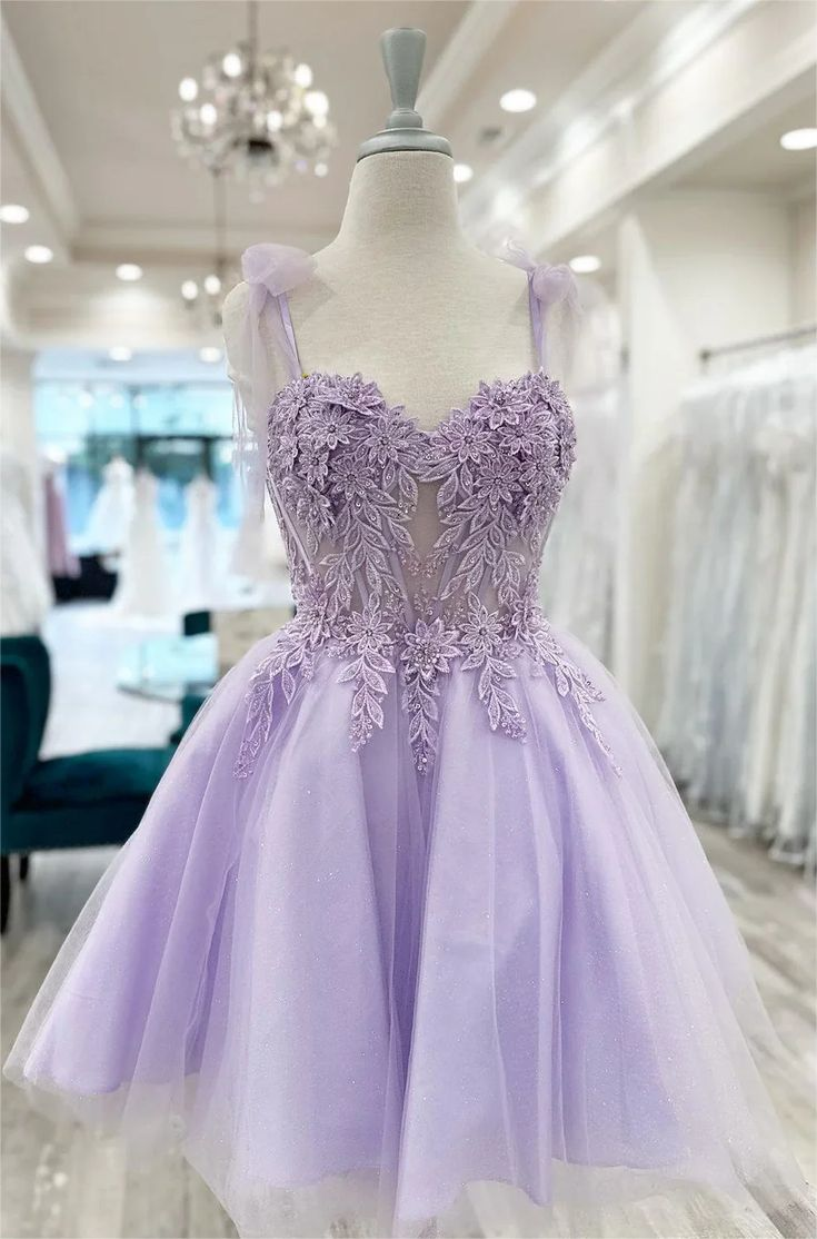 Pretty A-Line Lilac Appliques Beaded Sweetheart Short Homecoming Dress Prom Dress
