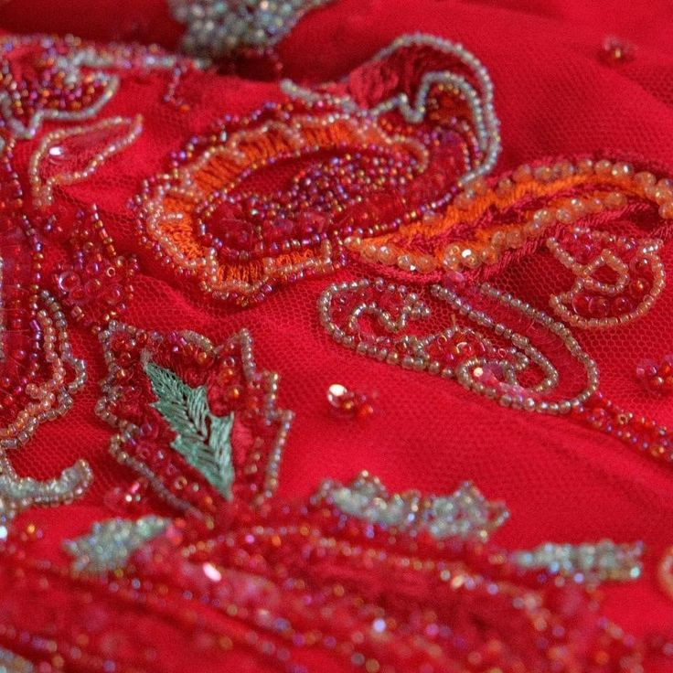 Luxury Red Spaghetti Straps Beaded Evening Dress Formal Prom Dress