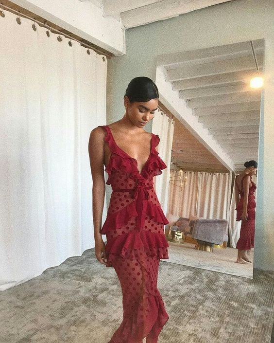 Vintage Straps Chiffon Tiered Burgundy Prom Dress Long Party Evening Gown