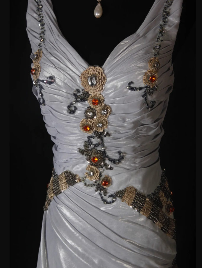 Elegant V Neck Silver Satin Lace Pleated Beaded Evening Dress Long Mermaid Prom Dress