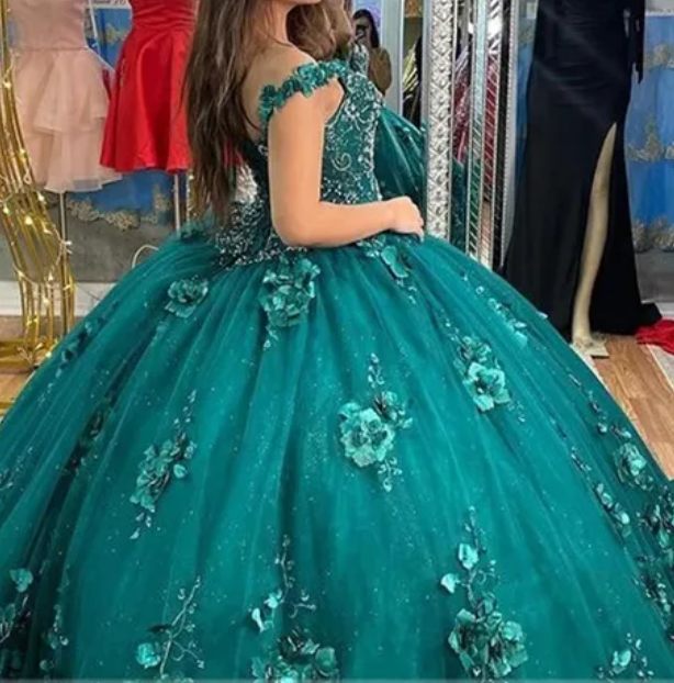 Lace Appliques Quinceanera Dresses Ball Gown Off Shoulder 3D Flowers Sweet 15 16