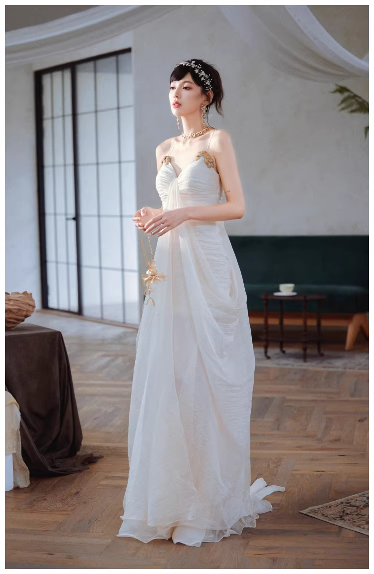 Charming Spaghetti Straps Light Apricot Chiffon Pleated Mermaid Long Evening Dress 18th Birthday Outfits