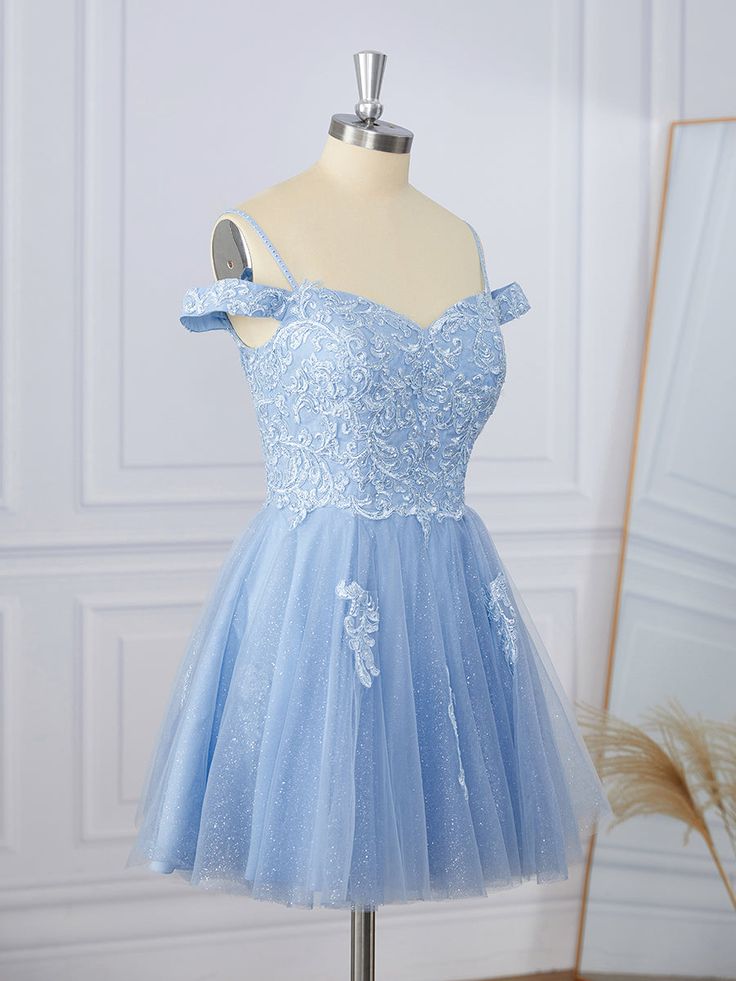 A-line Tulle Off-the-Shoulder Appliques Lace Short/Mini Dress
