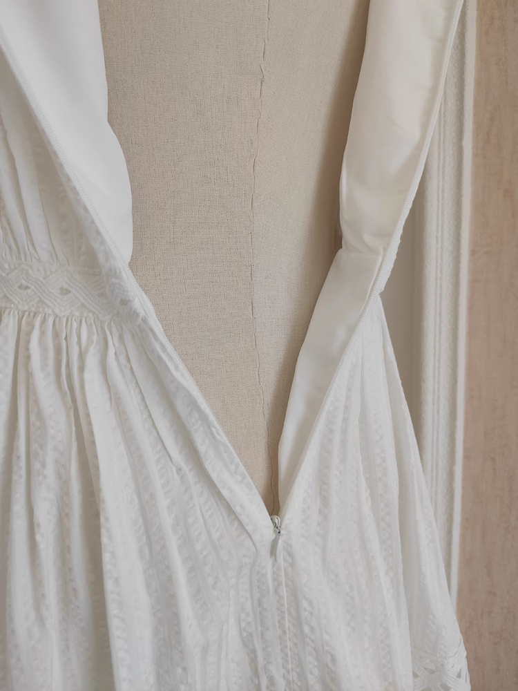 Cute A line V neckline White Lace Vacation Dress Short Birthday Dresses