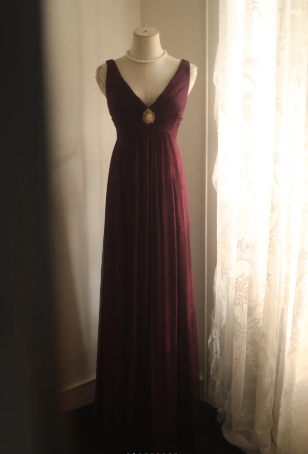 Retro Dark Purple V Neck Chiffon Long Prom Dress Evening Gown