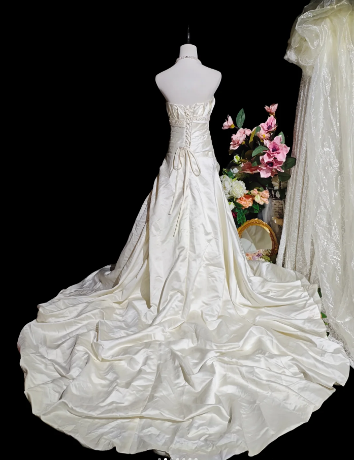 Charming Strapless Ivory Beaded Satin Pleated Mermaid Long Evening Dress Formal Birthday Prom Gowns