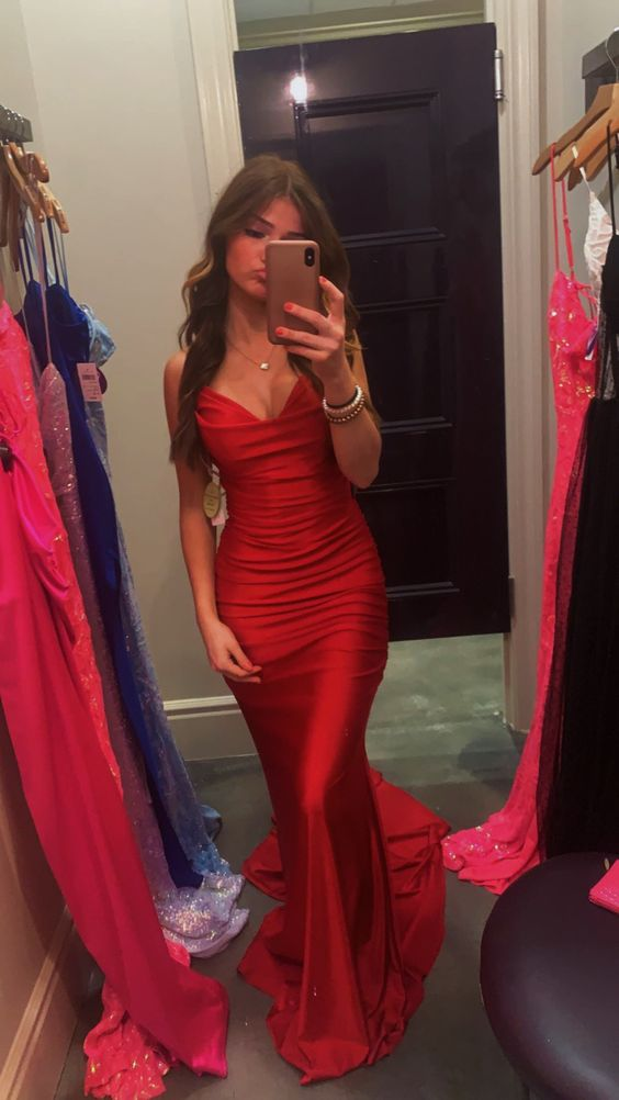 Elegant Mermaid Long Red Evening Dress