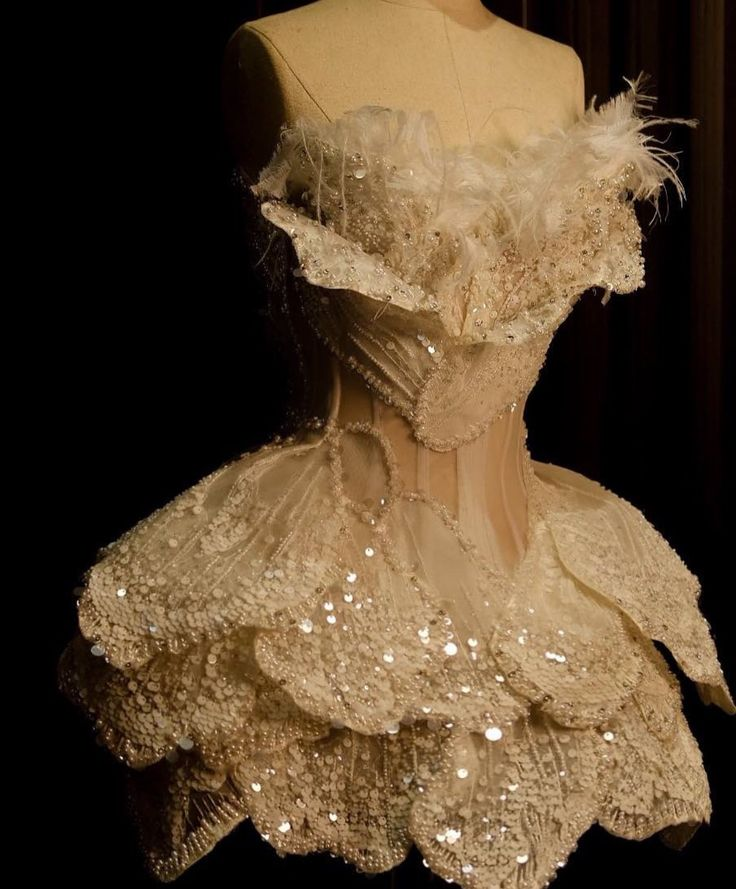 Classy Strapless Sequins Beaded Feathers Cocktail Dress White Mini Birthday Dress