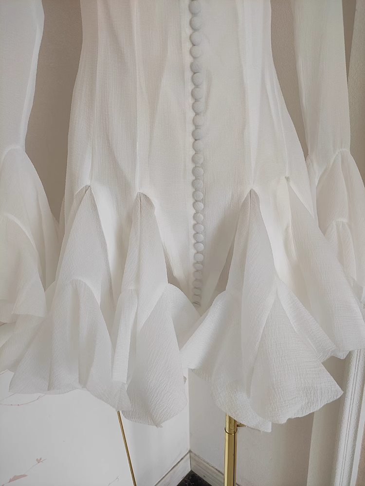 Cute Sheath Scoop Neckline White Long Sleeves Short Homecoming Dresses Birthday Outfits