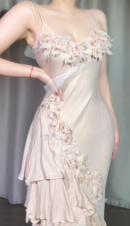 Glamorous Spaghetti Straps Light Pink Satin Appliques Layered Mermaid Prom Dress Evening Dress