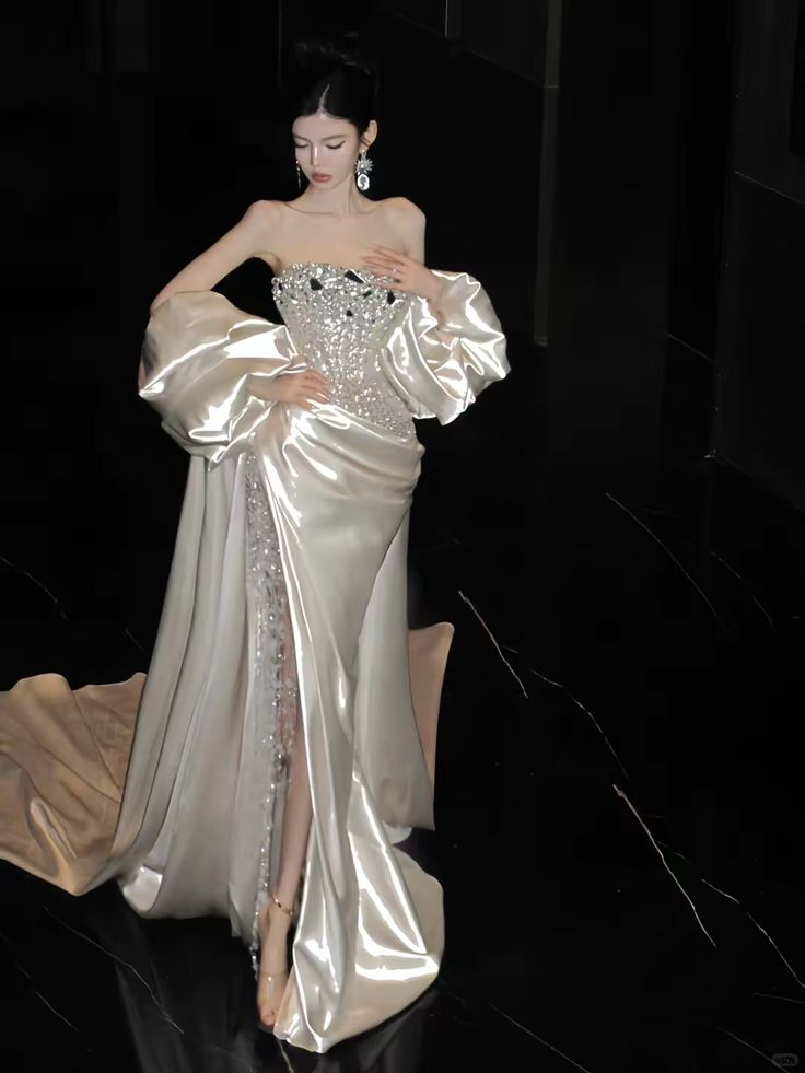 Luxurious Ivory Strapless Satin Sequin Beaded Slit Mermaid Evening Dress Party Gown